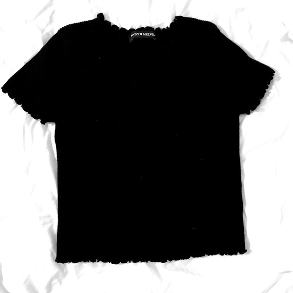 Brandy Melville Tops - Brandy Melville WYNN TOP